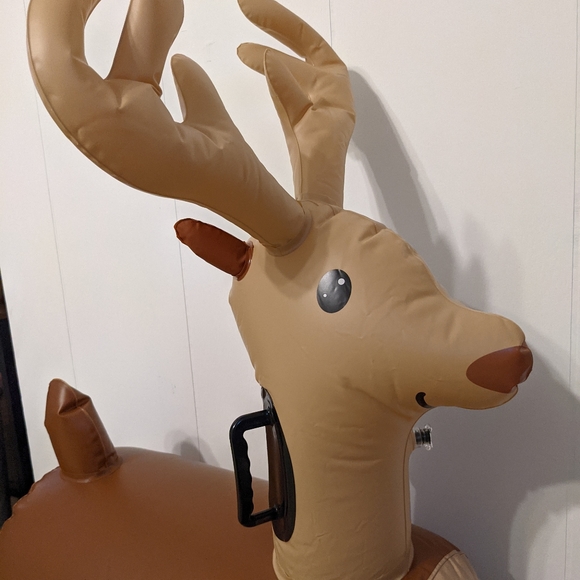 NWOB Hop N' Go Reindeer - Picture 2 of 9